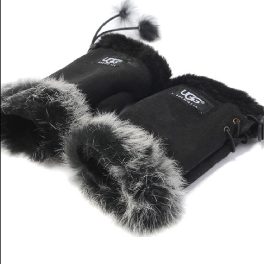 Black Ugg Fingerless Gloves NWOT